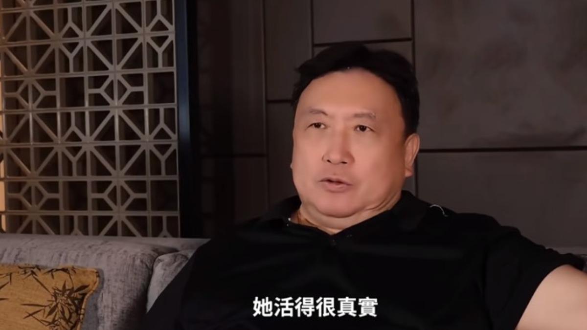 王晶曝張曼玉感情史。(圖/翻攝自小紅書)