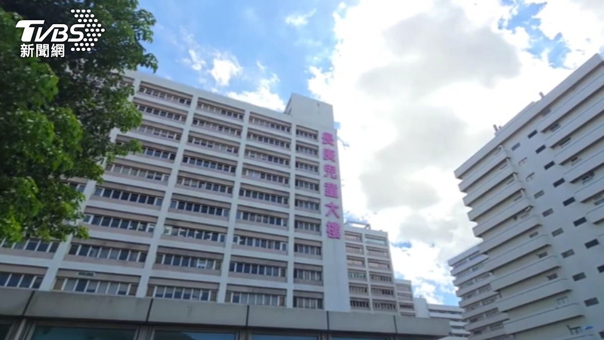 桃園一名8歲男童洗澡時休克,送醫急救仍宣告不治。(圖/TVBS)