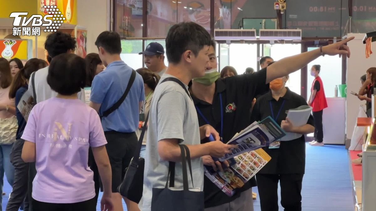 今年最後一場加盟展,不少業者主打AI以及無人機。(圖/TVBS)