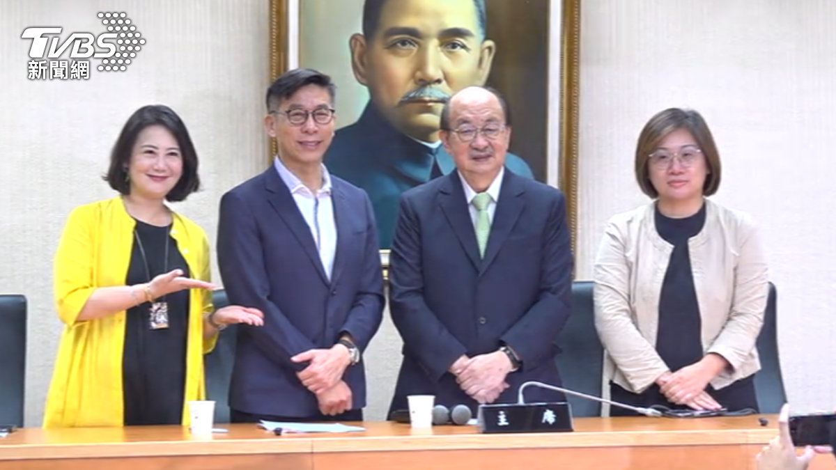柯建銘留任總召。(圖/TVBS)