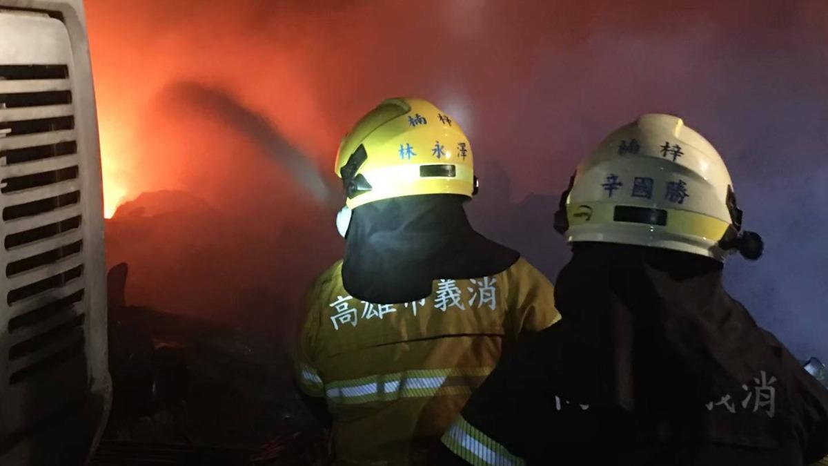 辛國勝原本是外向且熱愛生命的人,除了義消身分,還是一名郵差與兩孩之父。(圖/楠梓義消分隊提供)