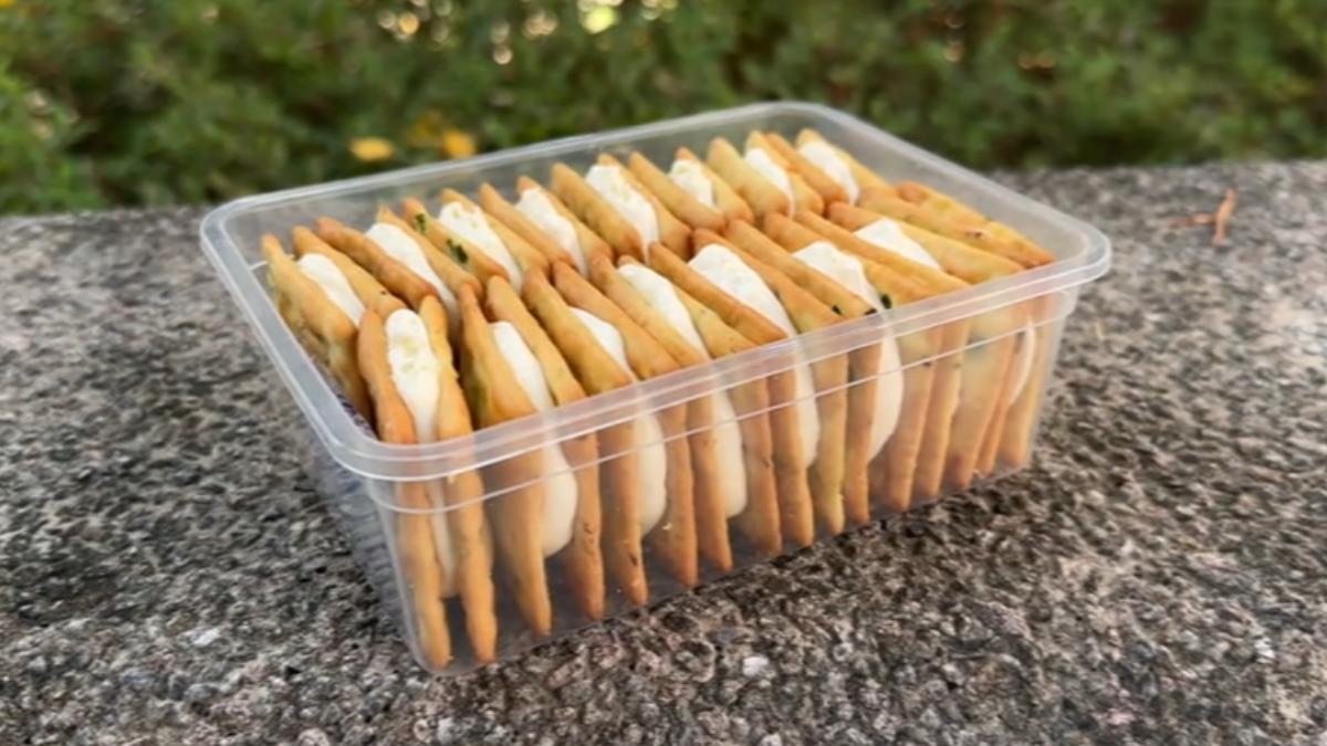 台北知名的牛軋餅店,吸引不少韓國遊客來購買當作伴手禮。(圖/TVBS)