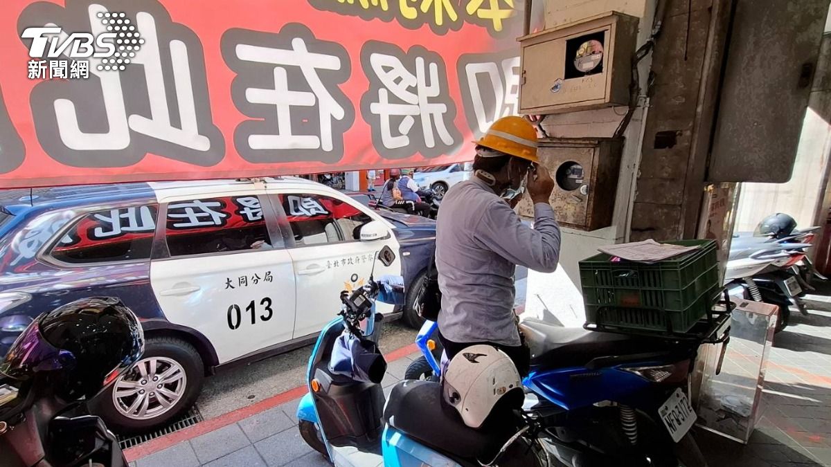 市府鐵腕斷水斷電。（圖／TVBS）