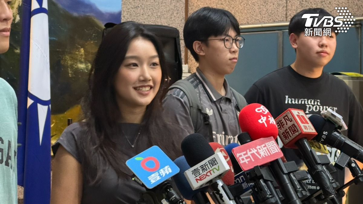 國民黨主席確定「6強爭霸」號次出爐 全場最吸睛是她