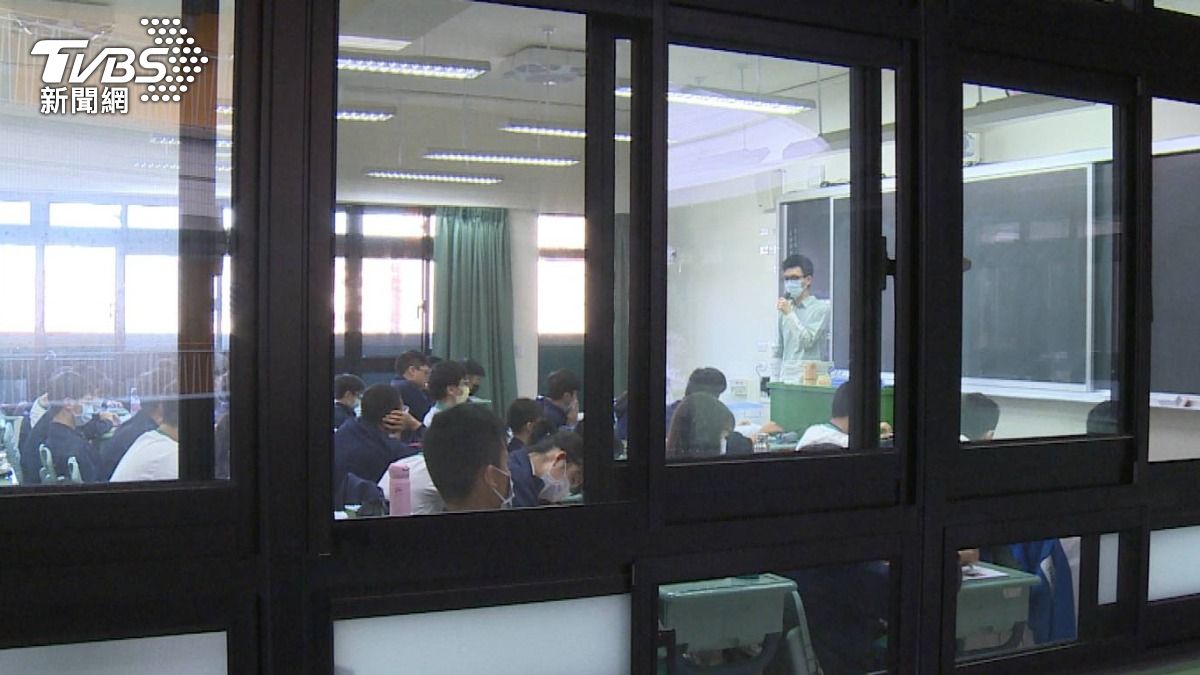 十月「全國試辦周休三日」上班族超嗨 老師這原因喊痛苦
