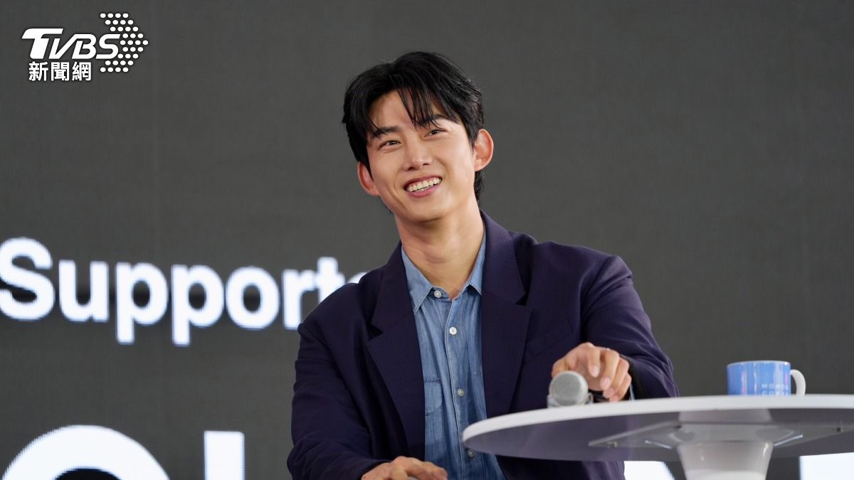 玉澤演也分享自己對於「青春的看法」。(圖/區國強攝)