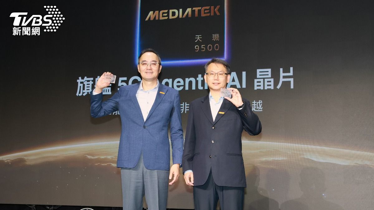 聯發科總經理暨營運長陳冠州(左)和資深副總經理徐敬全(右)。(圖/潘建樺攝)