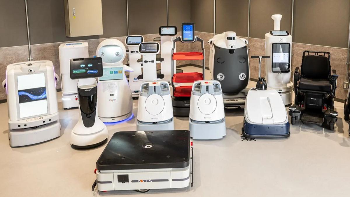 日本的THL飯店全面採用機器人服務，從搬行李到客房服務，都由機器人自動完成。（圖／翻攝自THL飯店官網）