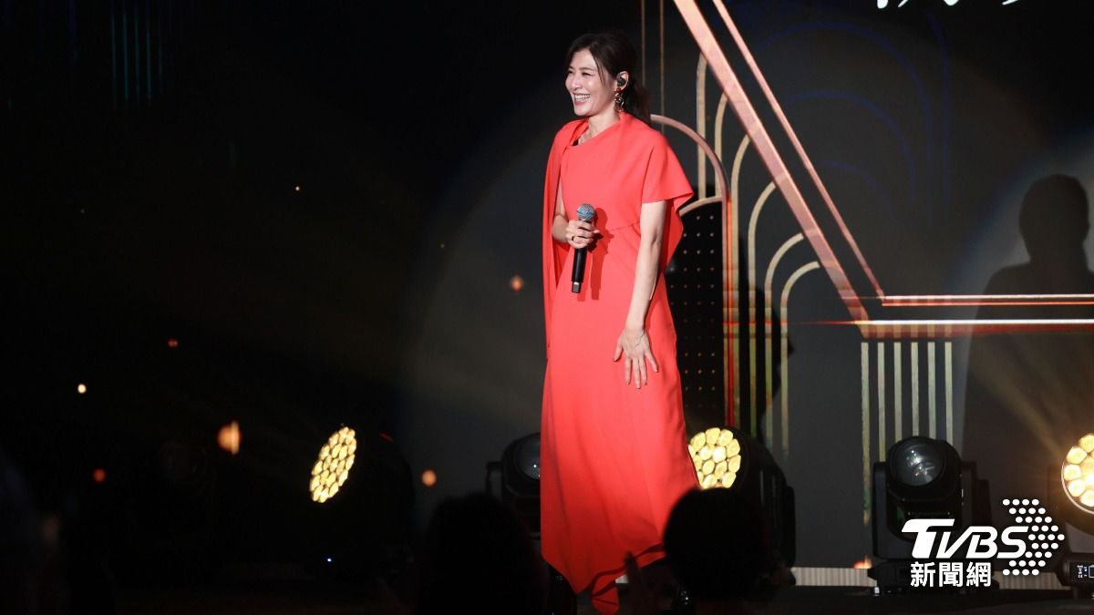 蘇慧倫擔任粉美賞頒獎典禮演出嘉賓。(圖/趙世平攝)