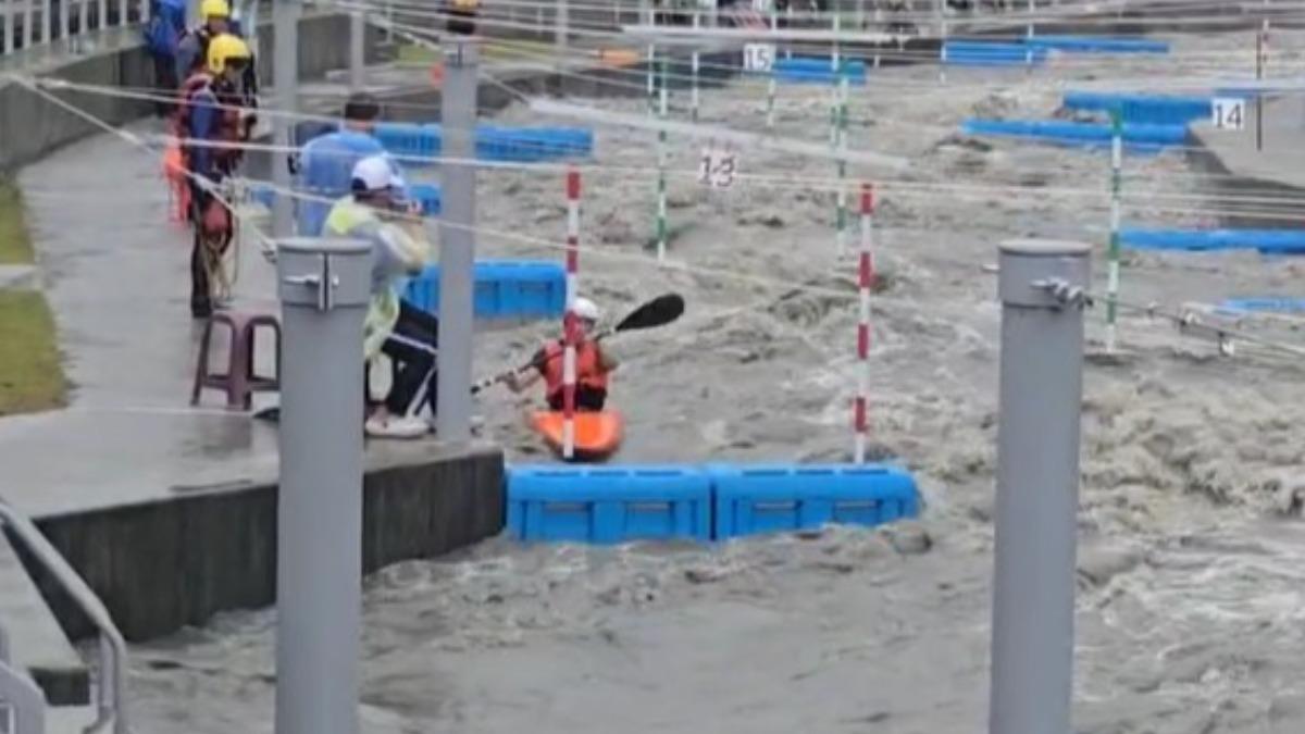 颱風使溪流更加湍急。(Lena小姐提供)