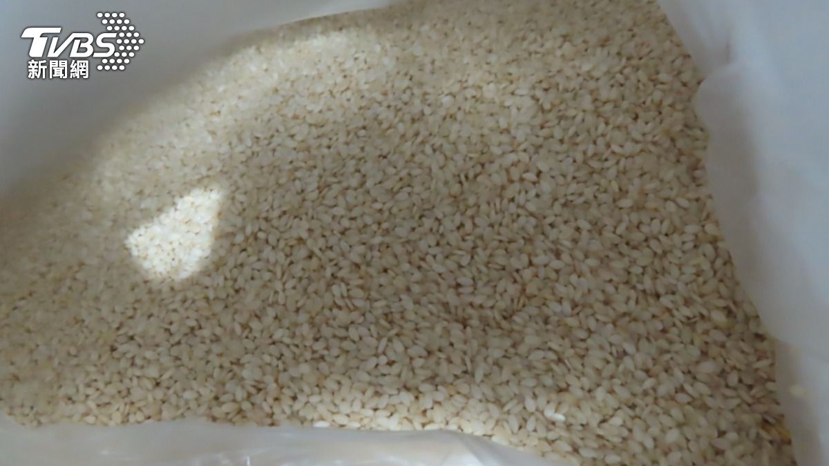 大陸進口的白芝麻檢出殺蟲劑殘留。（圖／食藥署提供）