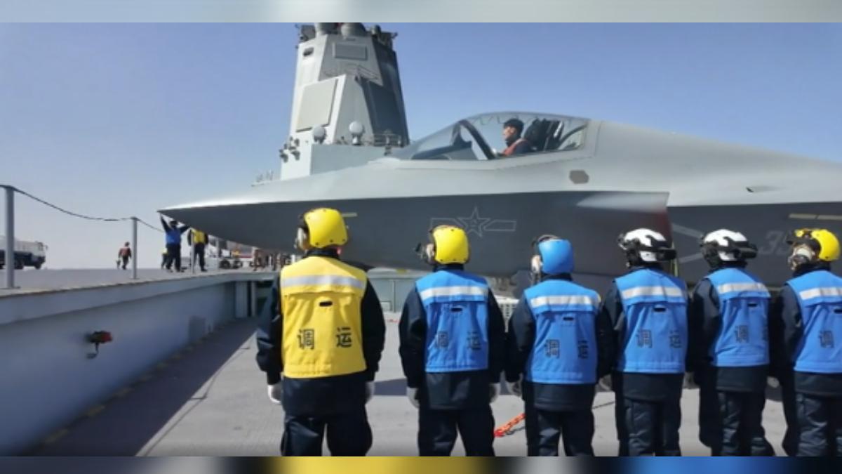 大陸海軍第三艘航母「福建艦」已首次進行艦載戰鬥機的起降訓練,包括隱身戰機「殲-35」、主力戰鬥機「殲-15T」以及「空警-600」,都成功彈射回收。(圖/CCTV+)