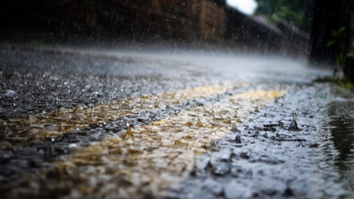 義大利北部城市科莫近日暴雨成災,大量洪水灌進市區幾乎覆蓋整個路面災情嚴重。(示意圖片/翻攝義大利政府官網)