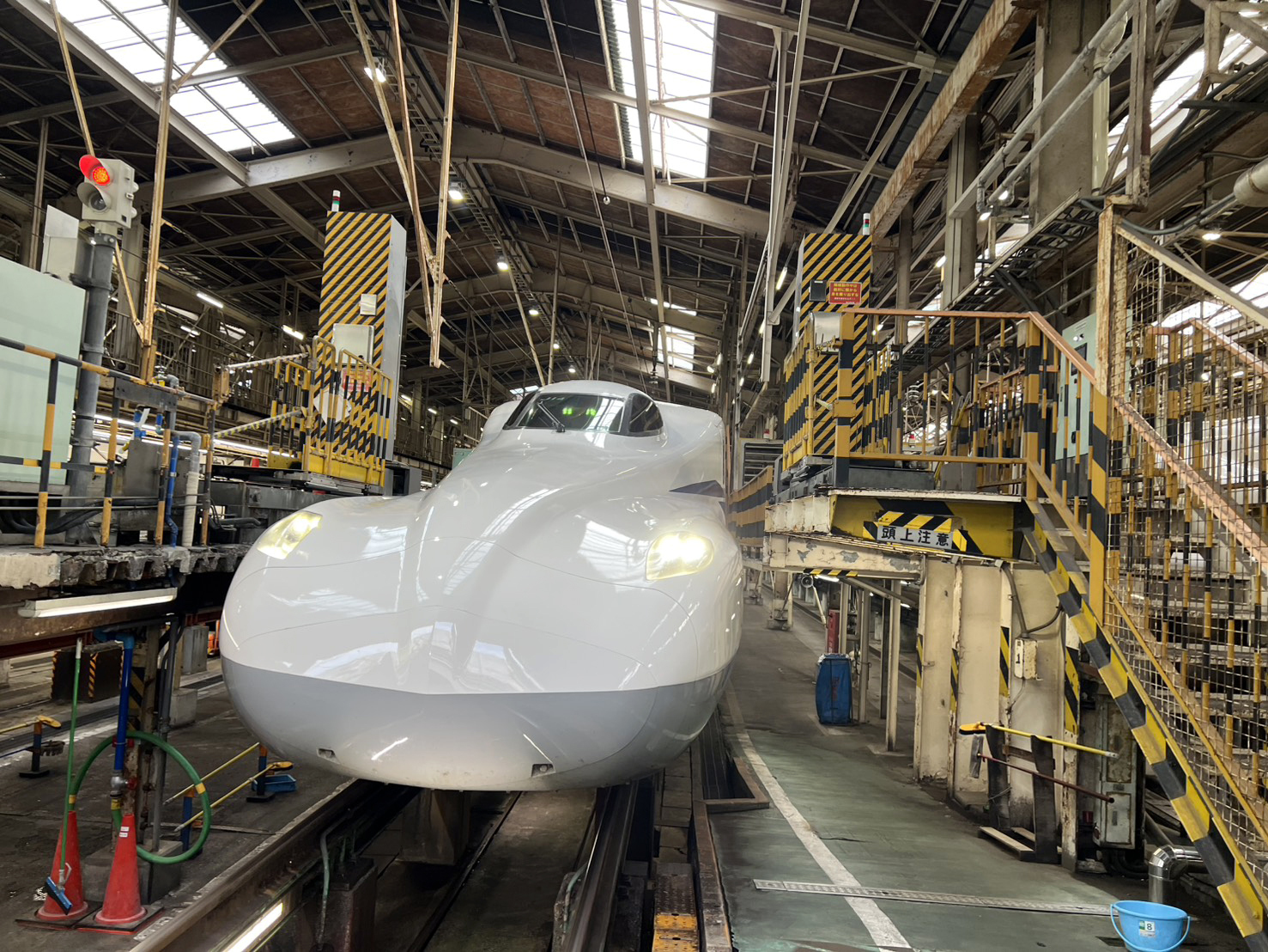 台灣高鐵新車降噪減震節能升級 緊急煞車距離縮短