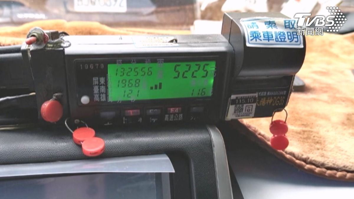 雙方約定在便利超商交款,車資高達5225元,司機最終仍等不到人而報警。(圖/TVBS)