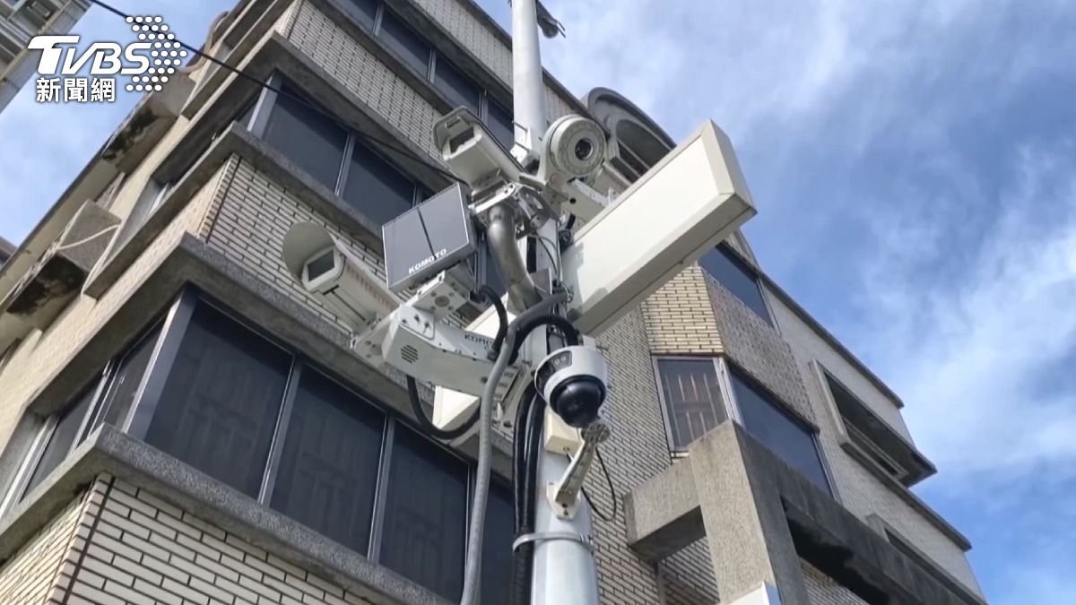 環保局祭科技執法開罰！罰單最高3600元。(圖／TVBS)