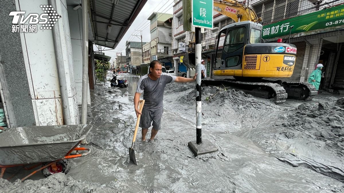 堰塞湖洪災 翁曉玲轟中央掩飾失職:避提「潰堤」稱「溢流」