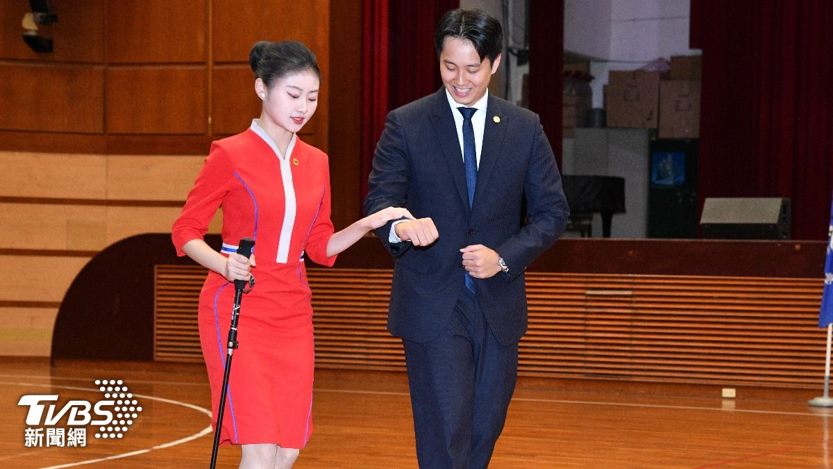 銘傳國慶禮賓人員展現訓練成果。（圖／胡瑞麒攝）