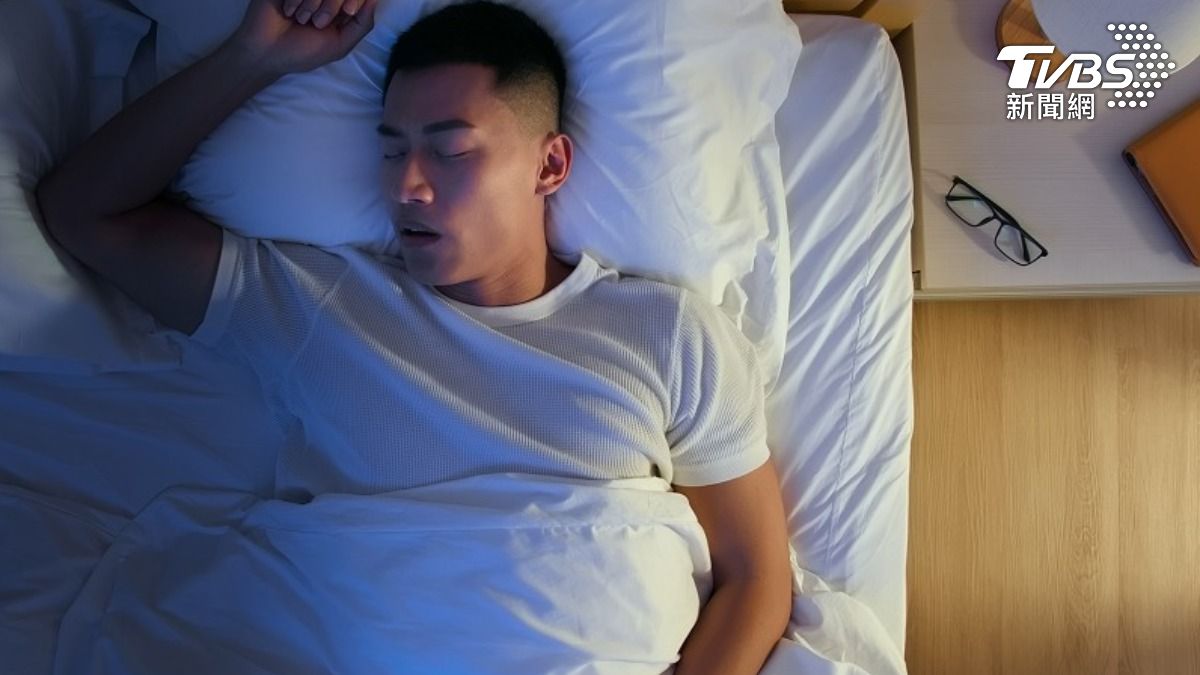 竹科工程師長年失眠吃藥也沒用 醫一看:「呼吸道」已阻塞