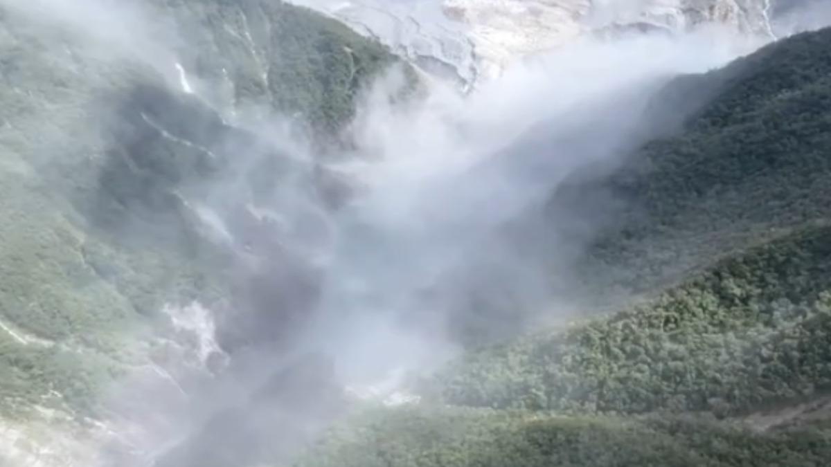 馬太鞍堰塞湖水量剩15%。(圖/內政部)