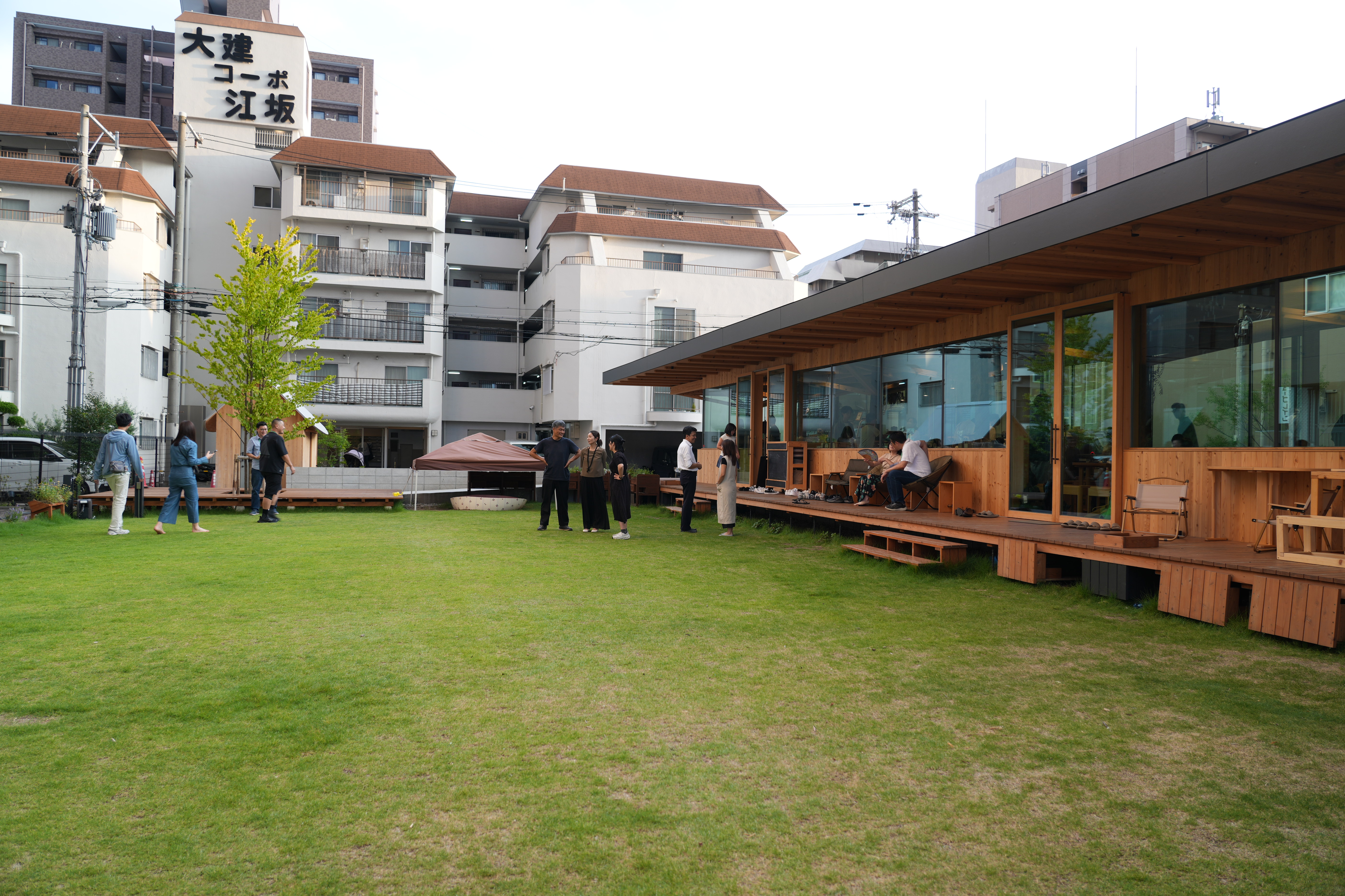江坂一時社區空間,咖啡館、木工坊、生態教育 (圖片來源: THE GREEN BOOK)