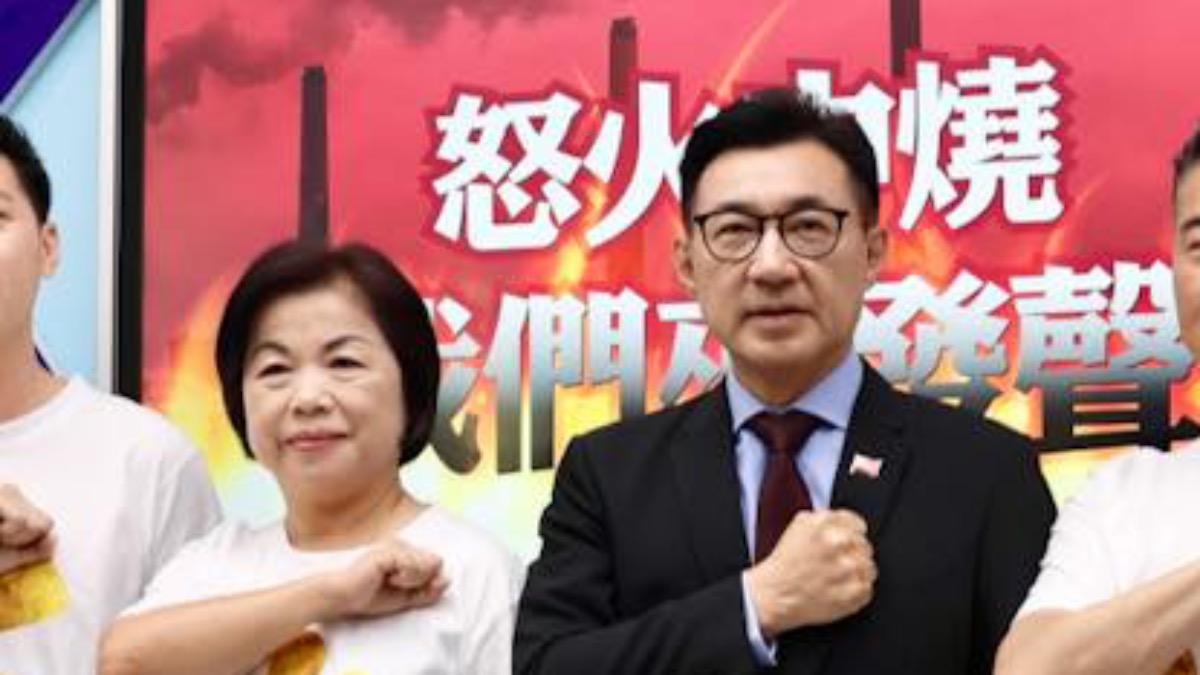楊瓊瓔、江啟臣在台中互別苗頭。(圖/翻攝自江啟臣臉書)