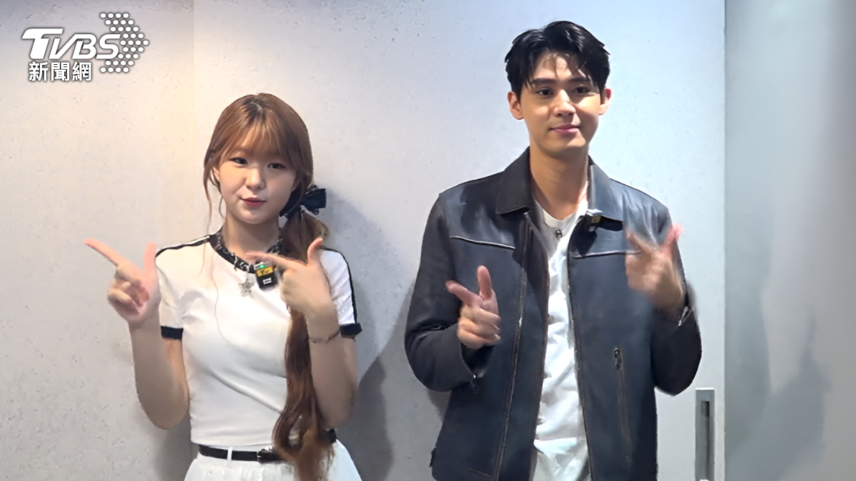 Seo Eve與李玉璽合作推出新歌《Say yes》。（圖／TVBS）