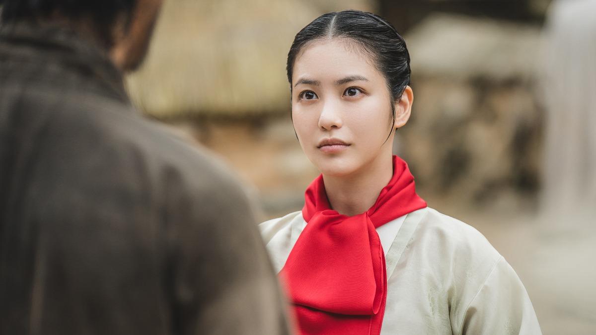 《濁流之爭》中辛叡恩的表現相當亮眼。(圖/Disney+提供)