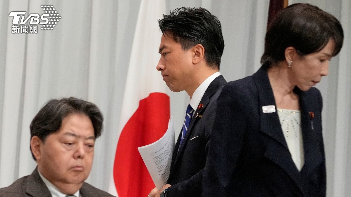 (左)日本內閣官房長官林芳正、(中)農林水產大臣小泉進次郎及(右)前經濟安保大臣高市早苗為自民黨呼聲較高的三位候選人。(圖/達志影像美聯社)