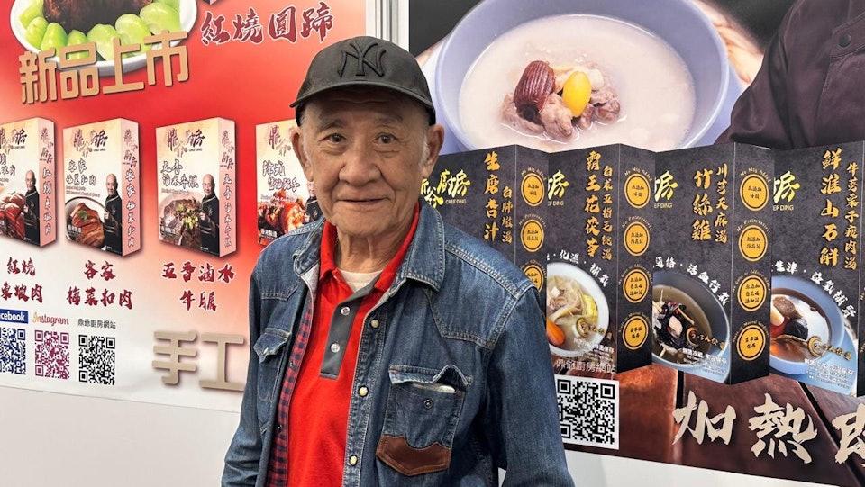 李家鼎稱肌肉大量流失,連站都有困難。(圖/香港01)