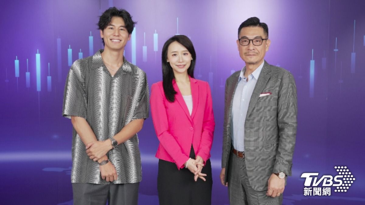 風田(左)上TVBS網路財經節目《財經鈔能力》。(圖/TVBS)