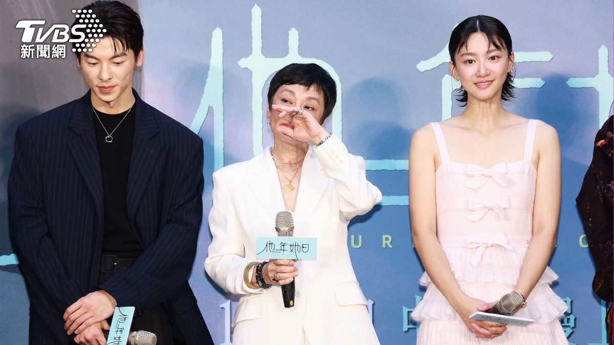 張艾嘉昨在首映會上哽咽,表示要將首映當天包場收入全數捐給世展會,幫助花蓮災民。(圖/趙世平攝)