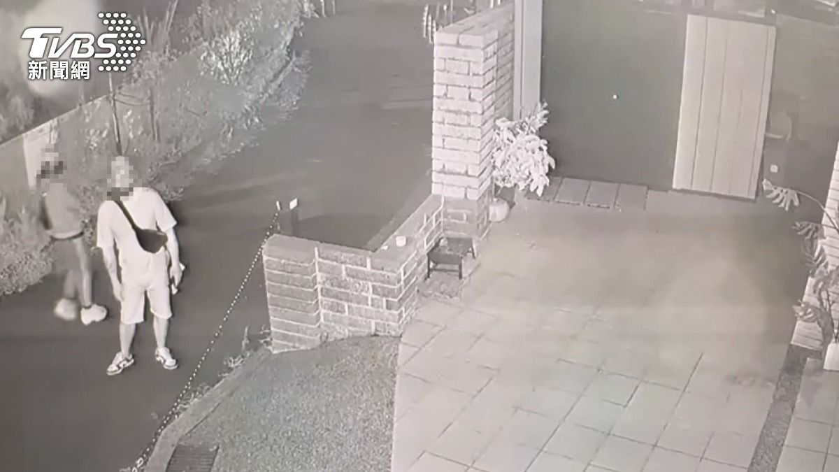 戴鴨舌帽男女后里區徘徊，鎖定下手目標。（圖／民眾提供）