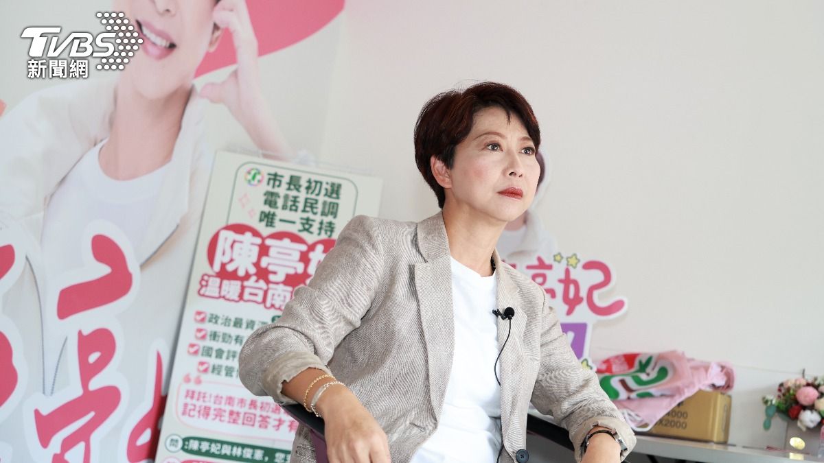 民進黨立委陳亭妃接受《TVBS新聞網》專訪。（圖/潘建樺攝）