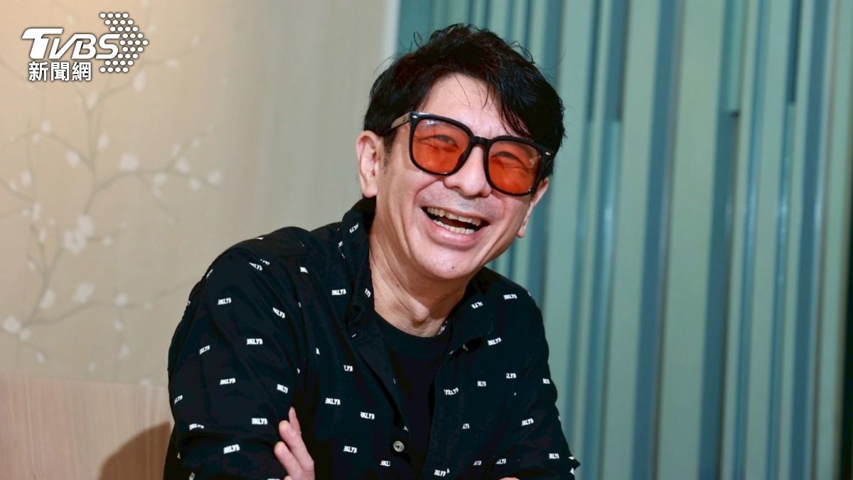 AI誤指荒山亮老婆是林姿佑,讓他大笑不已。(圖/黃城碩攝)