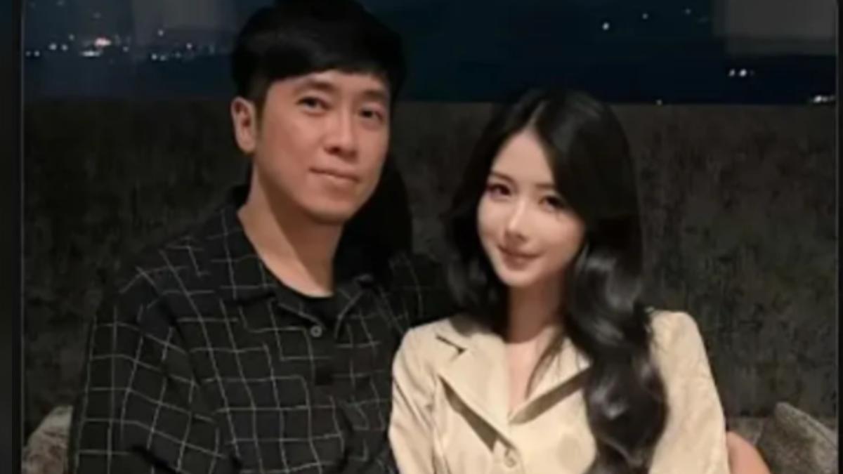黃苡峻和直播主蓉蓉約會也是穿同一套襯衫。(圖/翻攝自Threads)
