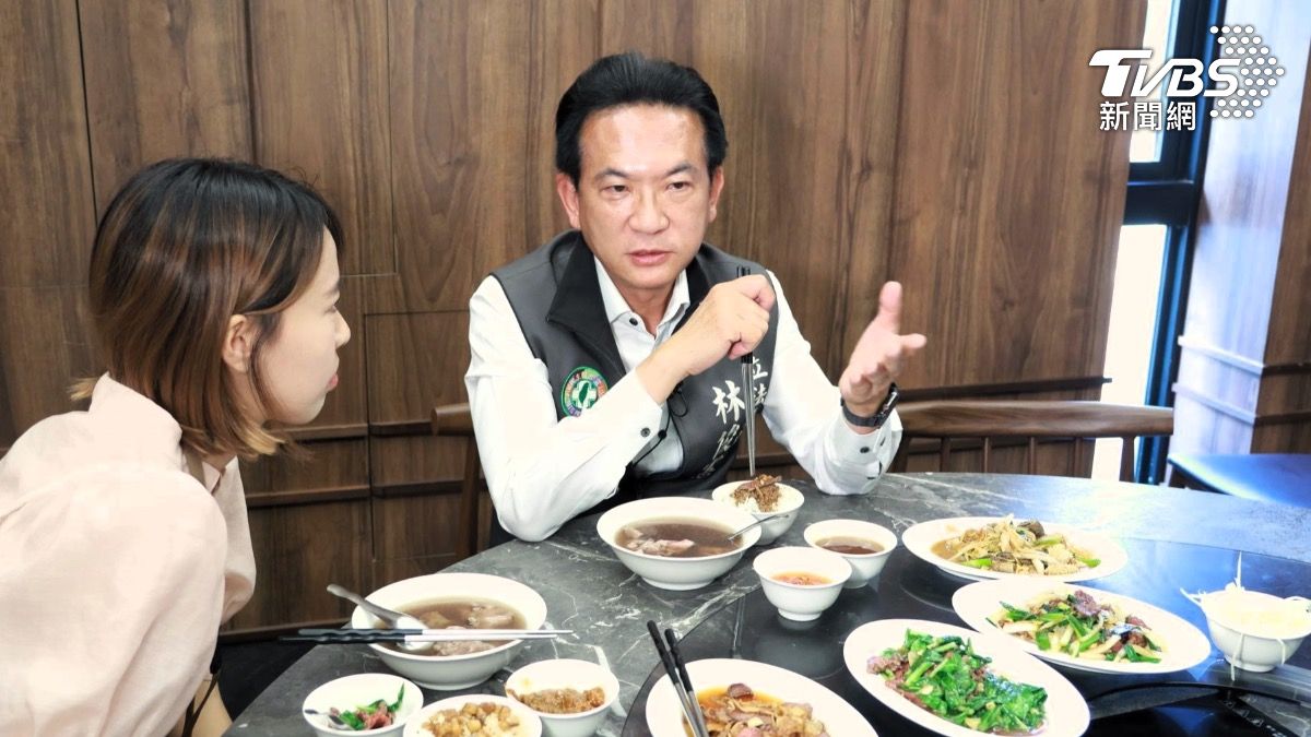 林俊憲坦言,在留美期間最想念台南美食。(圖/潘建樺攝)