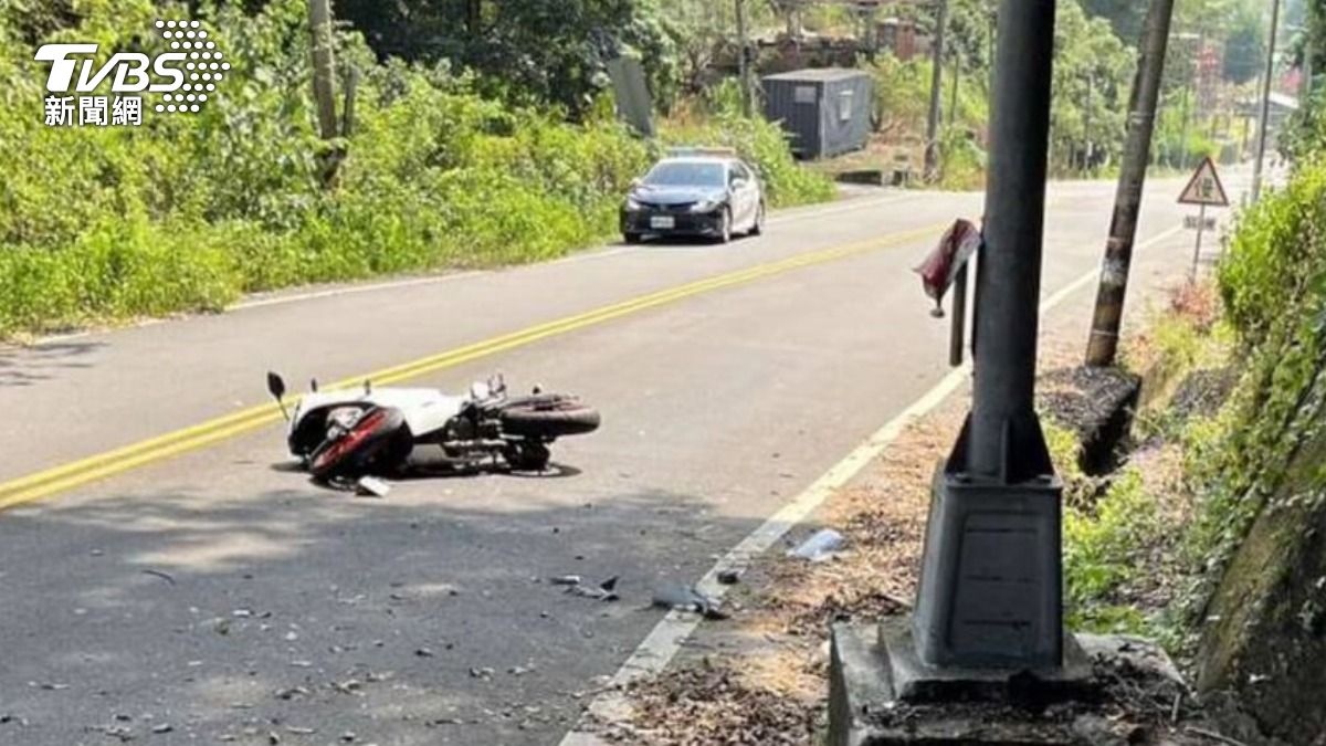 南投縣埔里鎮暨南大學，昨（1）日中午發生一起死亡車禍。（圖／TVBS）