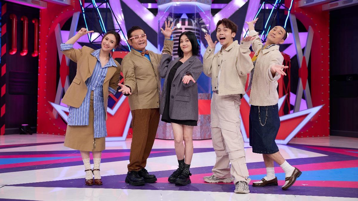 吳姍儒(左起)、許效舜、苗可麗、黃豪平、浩子一起帶來精彩節目。(圖/公視台語台提供)