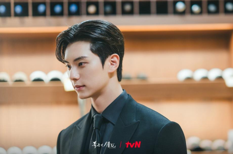 暴君的廚師李彩玟-李彩玟暴君的廚師-暴君的廚師男主角-暴君