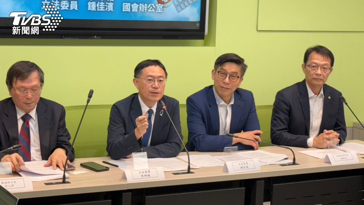 綠委盼無人機送藥至偏鄉「常態化」 衛福部:將進行航線盤點