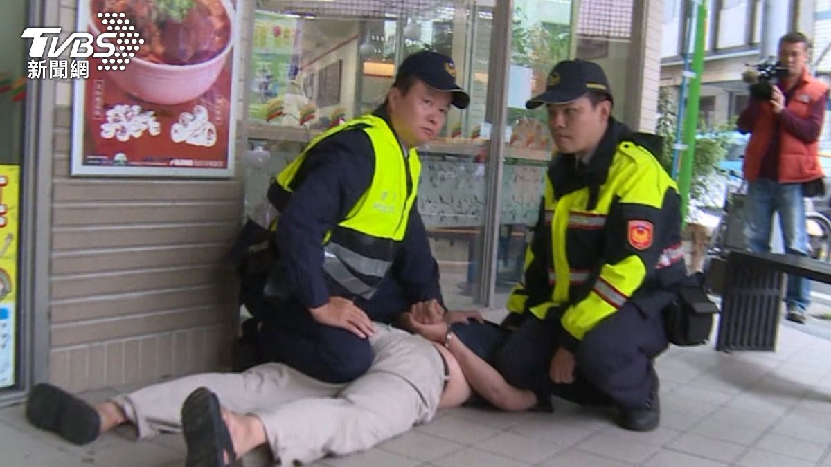 同一地點、同樣兇器，震驚全台的利剪殺手事件再次發生。(圖／TVBS) 