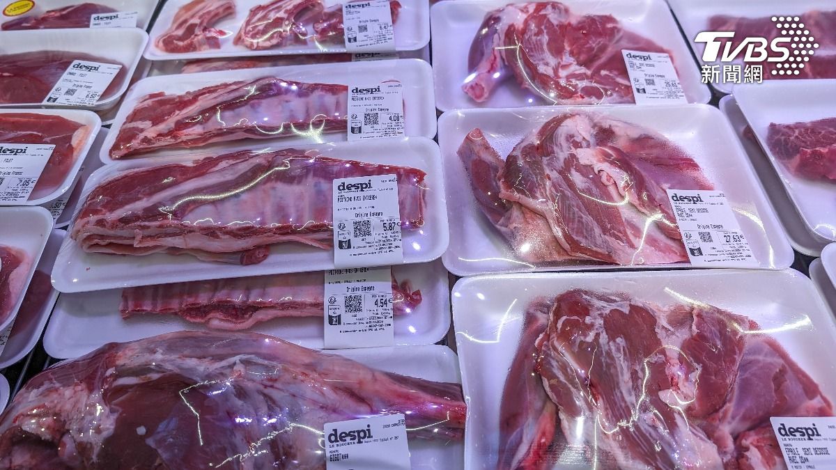 包裝肉類或鮮食的保麗龍盤屬於6號塑膠，應清洗乾淨後進行回收。（示意圖／shutterstock達志影像）