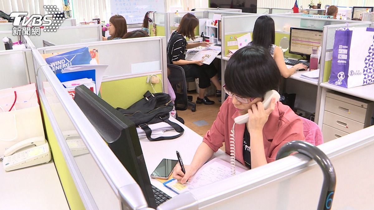 暑期打工「9成5學生有意願」　21萬個職缺開招！時薪最高千元