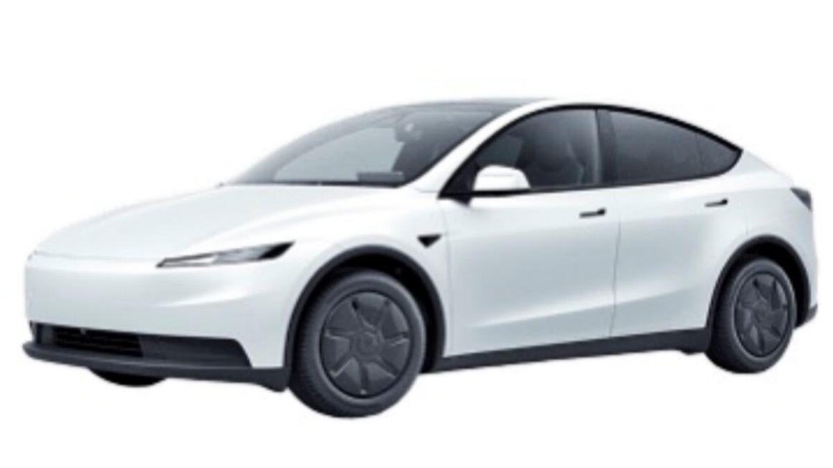 平價版Model Y的車頭設計明顯不同。(圖/翻攝自 @TeslaNewswire X)