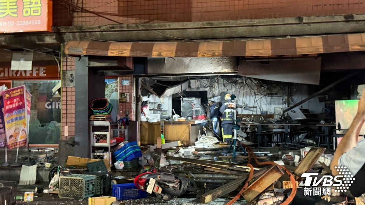 轟!蘆洲自助餐店氣爆「廚具炸噴街上」 7人緊急送醫