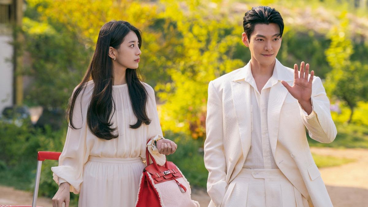 金宇彬、秀智打造浪漫喜劇《許願吧,精靈》衝串流排行榜。(圖/Netflix 提供)