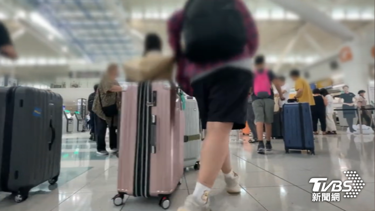 台旅客在福岡機場行李遭竊。(圖/TVBS)