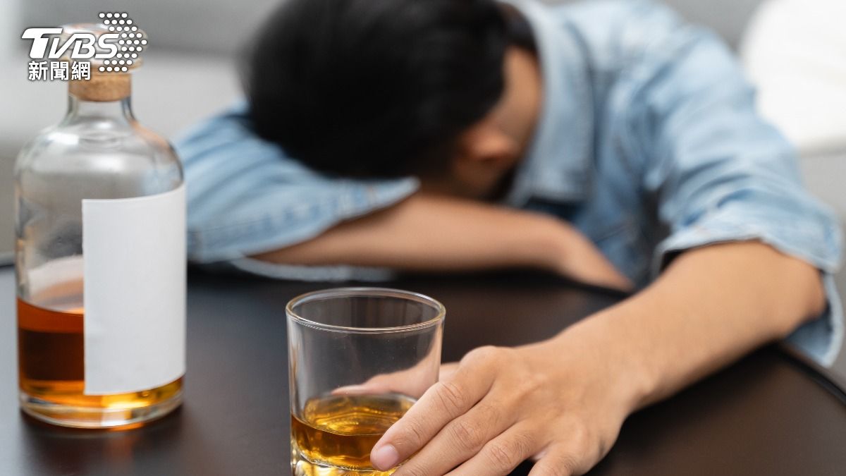 巴西假酒奪命16州! 累計195起通報、13人死亡