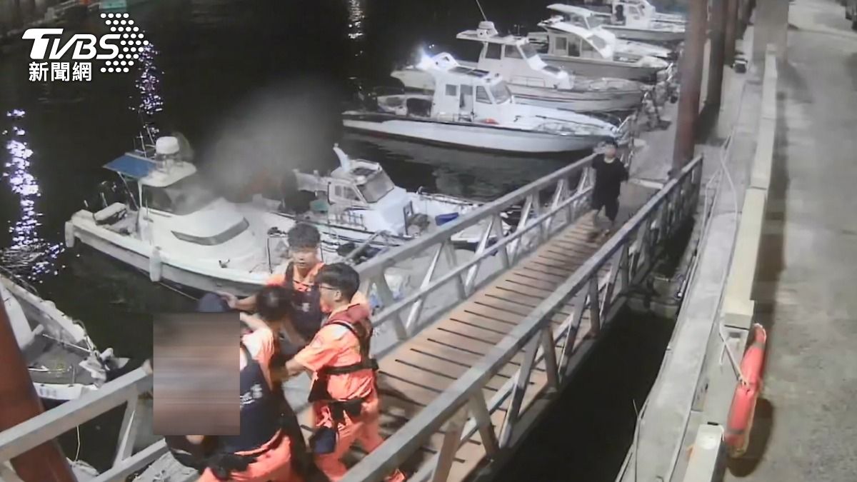 為搶黃金釣點!金門漁民海上互撞、港邊鬥毆 他駕車撞海巡慘了